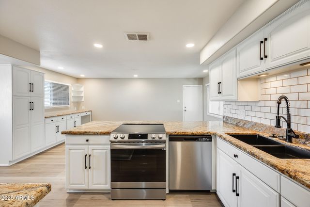 6736 S STANLEY Place, Tempe, AZ 85283