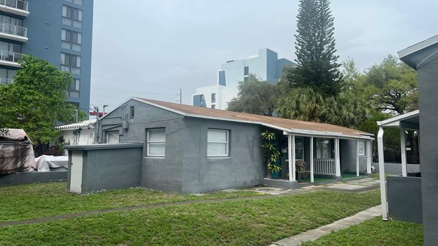 2034 Taylor Street, Hollywood, FL 33020