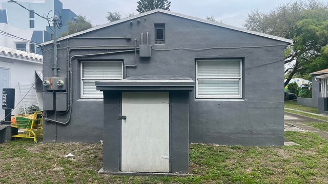 2034 Taylor Street, Hollywood, FL 33020