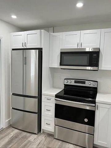 2034 Taylor Street, Hollywood, FL 33020