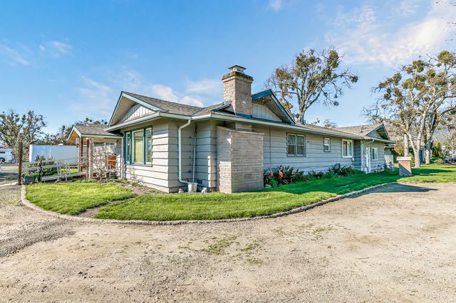 3200 Hanley Road, Central Point, OR 97502