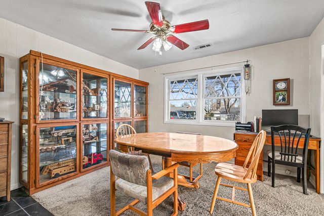 3200 Hanley Road, Central Point, OR 97502