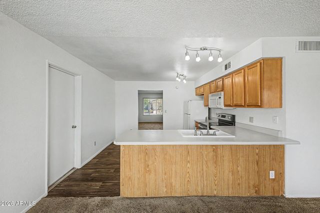 932 W Libra Drive, Tempe, AZ 85283