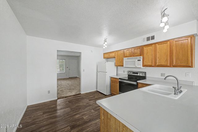 932 W Libra Drive, Tempe, AZ 85283