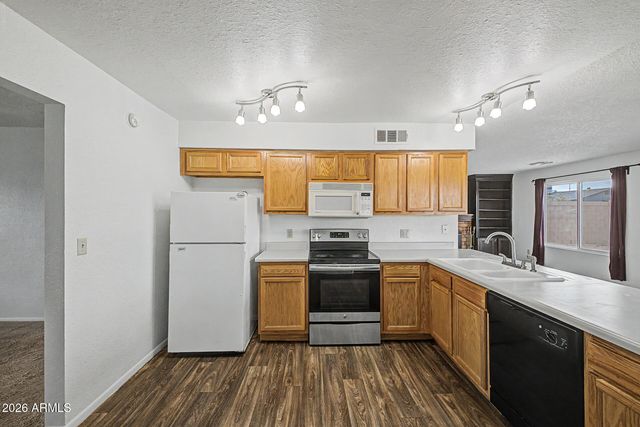 932 W Libra Drive, Tempe, AZ 85283