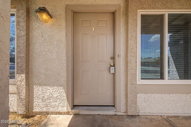 932 W Libra Drive, Tempe, AZ 85283