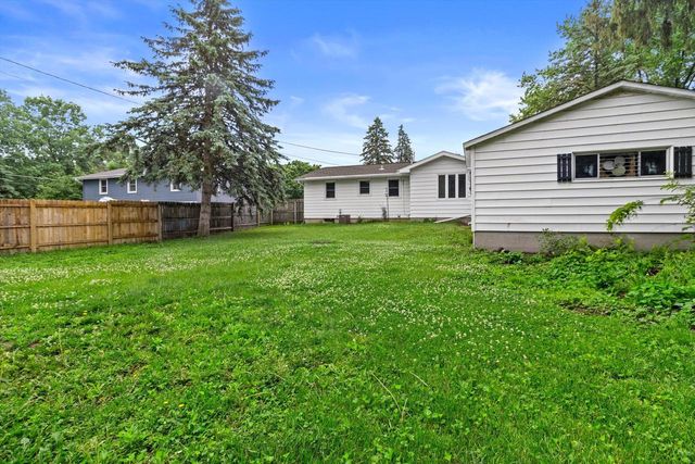 1204 Lisbon STREET, Watertown, WI 53098