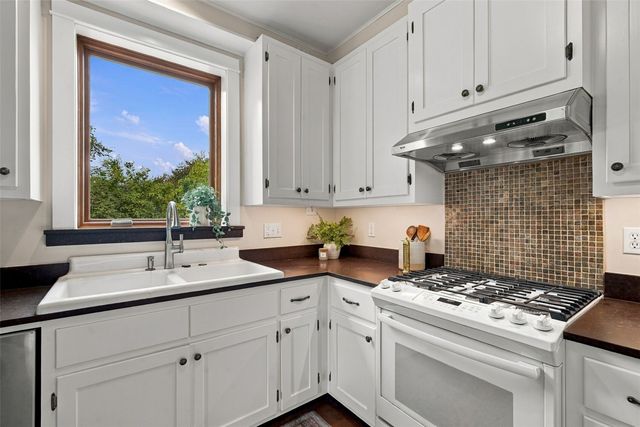 3080 S Andover Street, Seattle, WA 98108
