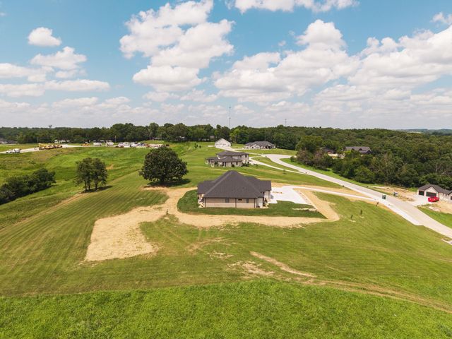 1551 S Millridge Court, Nixa, MO 65714
