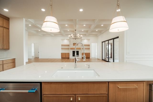 1551 S Millridge Court, Nixa, MO 65714