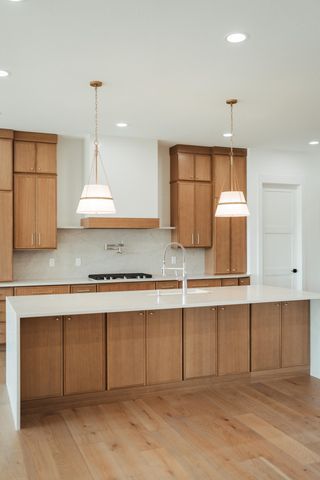 1551 S Millridge Court, Nixa, MO 65714