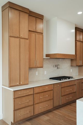 1551 S Millridge Court, Nixa, MO 65714