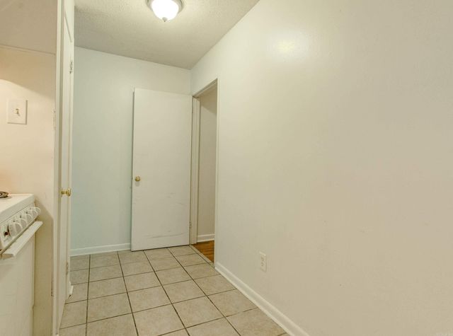 5700 B St Apt 15, Little Rock, AR 72205