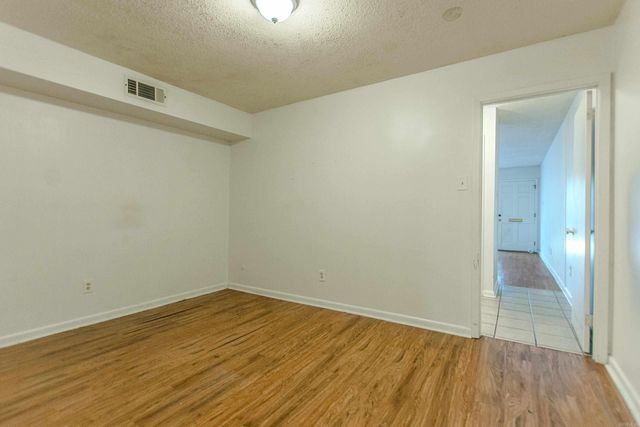 5700 B St Apt 15, Little Rock, AR 72205