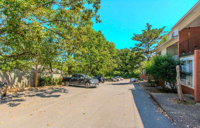 5700 B St Apt 15, Little Rock, AR 72205