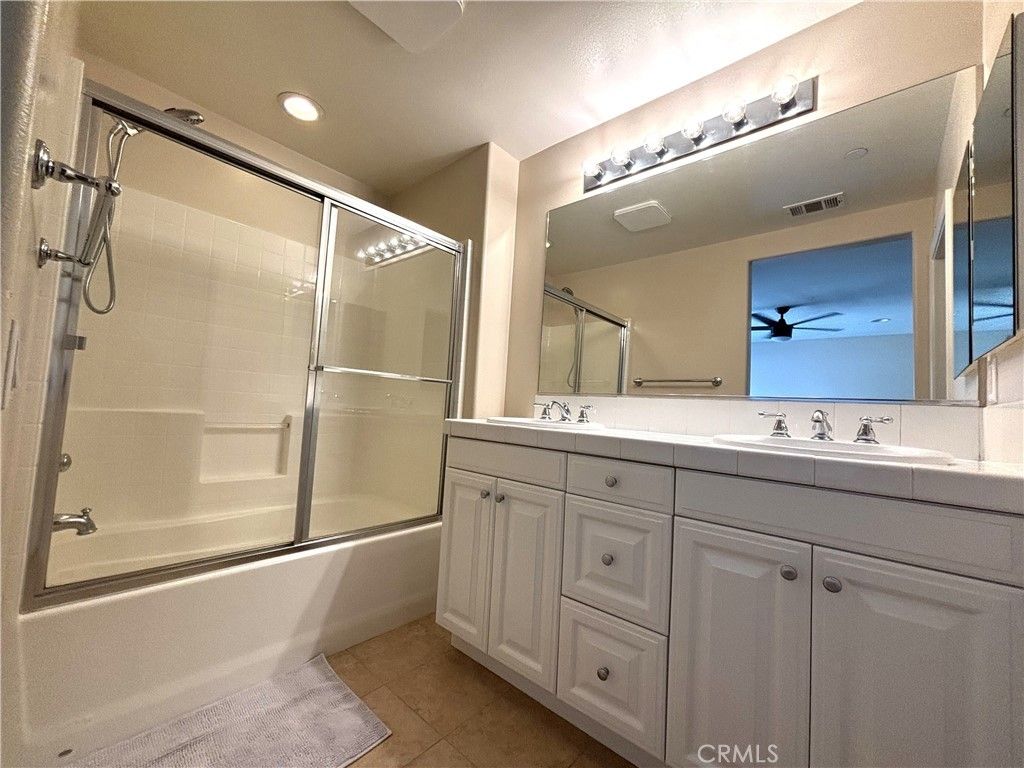 Image 14 of property listing at 17871 Shady View Drive 704, Chino Hills, CA 91709
