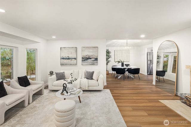 3328 168th Place SE, Bellevue, WA 98008