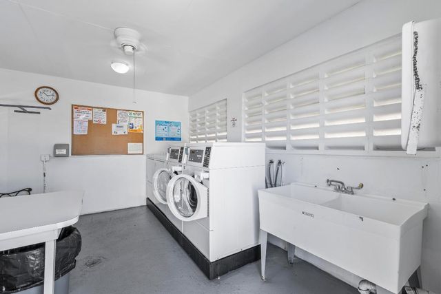 2727 Dudley Drive W G, West Palm Beach, FL 33415