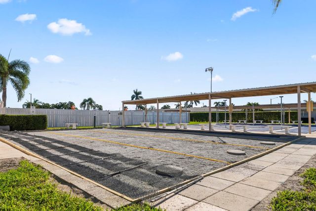 2727 Dudley Drive W G, West Palm Beach, FL 33415