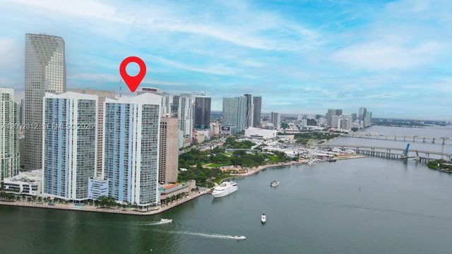 335 S Biscayne Blvd LPH-02, Miami, FL 33131
