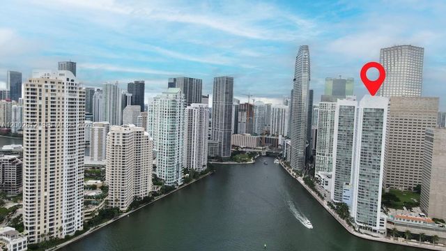 335 S Biscayne Blvd LPH-02, Miami, FL 33131