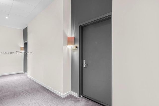 335 S Biscayne Blvd LPH-02, Miami, FL 33131