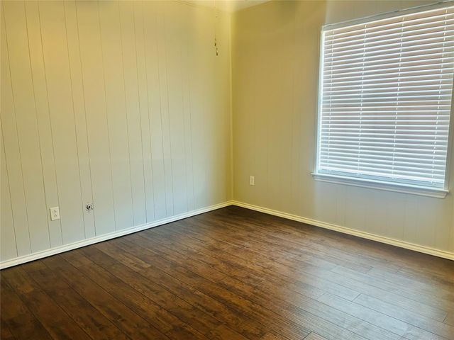 117 Cedar Hill Drive, Whitney, TX 76692