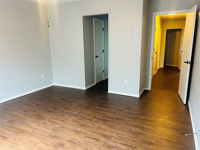 117 Cedar Hill Drive, Whitney, TX 76692