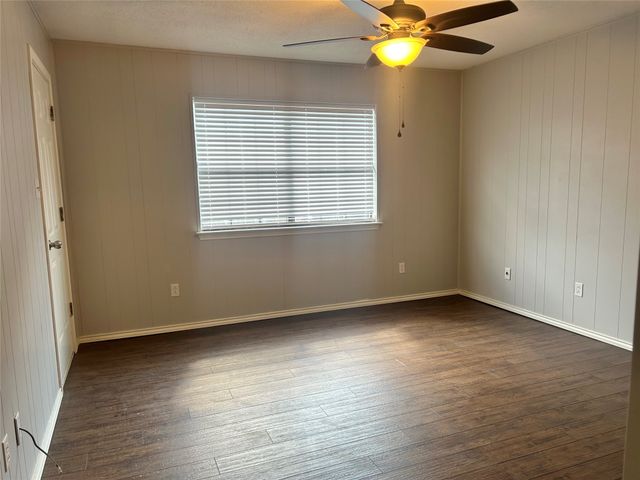 117 Cedar Hill Drive, Whitney, TX 76692