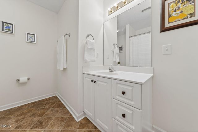 1911 Falls Landing Drive 203, Raleigh, NC 27614