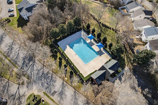 1911 Falls Landing Drive 203, Raleigh, NC 27614