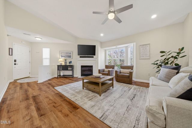 1911 Falls Landing Drive 203, Raleigh, NC 27614