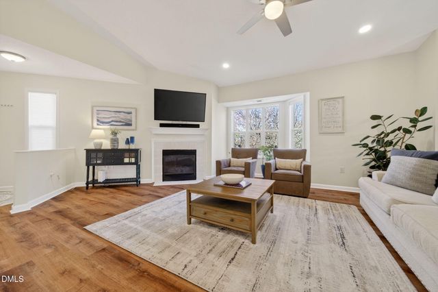 1911 Falls Landing Drive 203, Raleigh, NC 27614