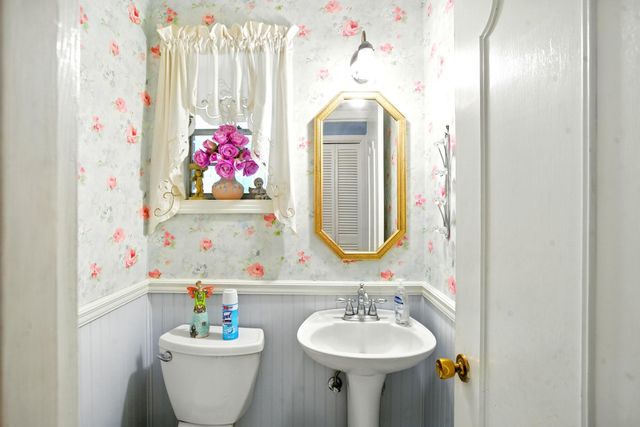 1004 Estelle St., Hattiesburg, MS 39402