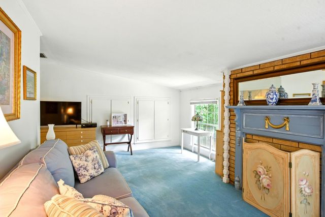 1004 Estelle St., Hattiesburg, MS 39402