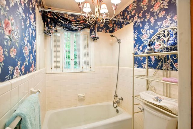 1004 Estelle St., Hattiesburg, MS 39402