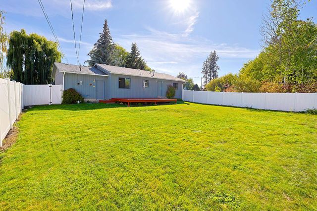 1125 E Evergreen Dr, Medical Lake, WA 99022