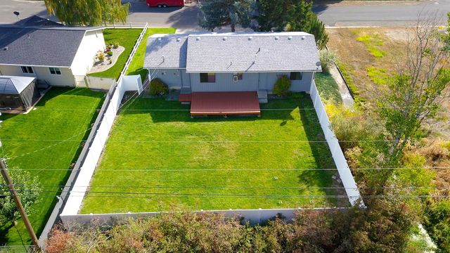 1125 E Evergreen Dr, Medical Lake, WA 99022