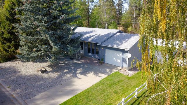 1125 E Evergreen Dr, Medical Lake, WA 99022
