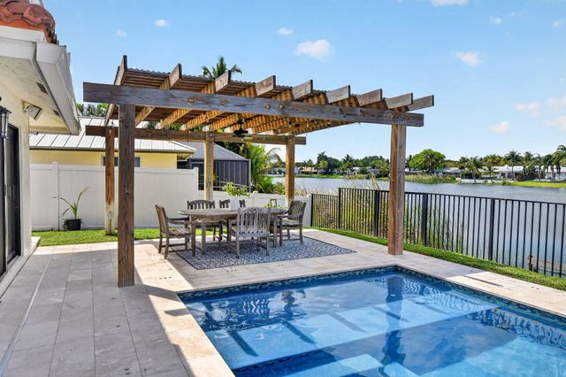 749 Camino Lakes Circle, Boca Raton, FL 33486