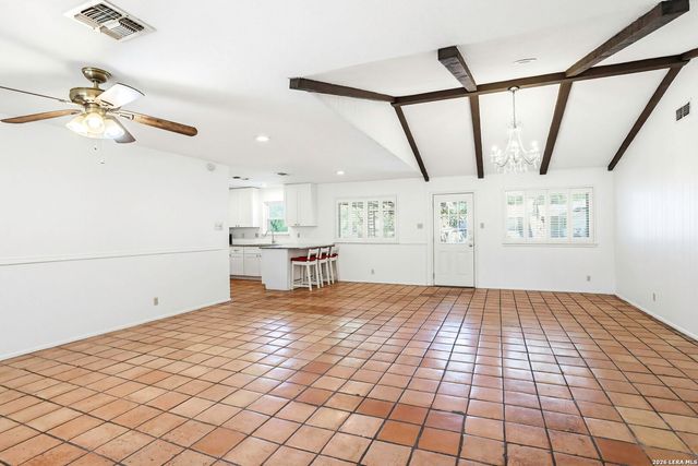 6118 FOREST VIEW ST, San Antonio, TX 78240