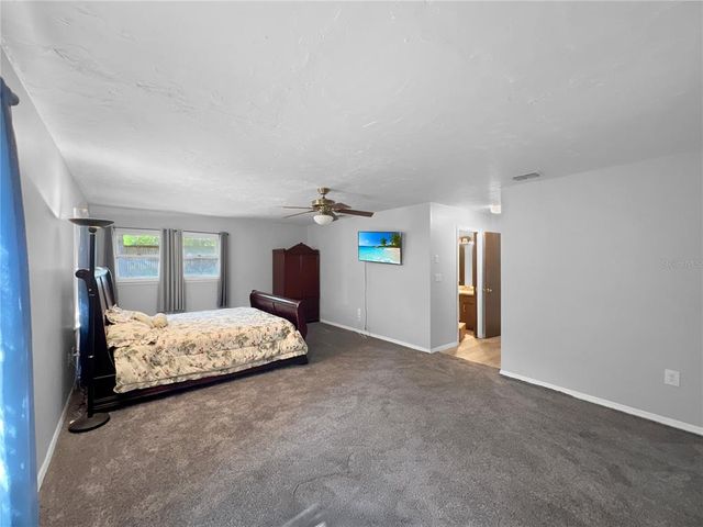 11230 SE 47TH AVENUE, Belleview, FL 34420