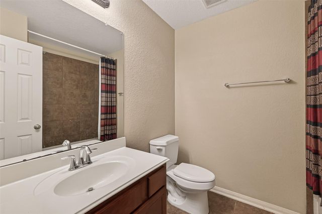 2756 Villa Bella Court, League City, TX 77573