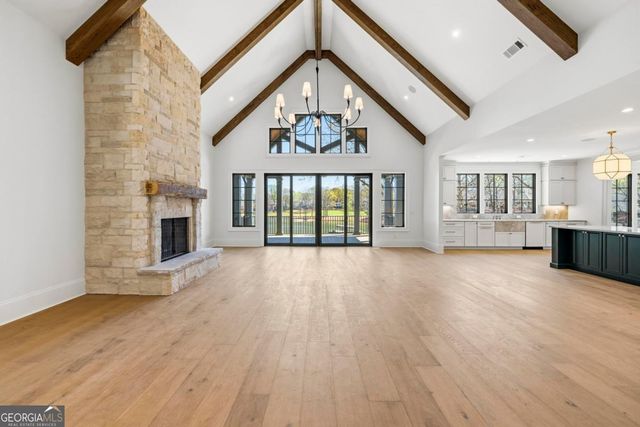 136 Barrington Hall Drive, Eatonton, GA 31024