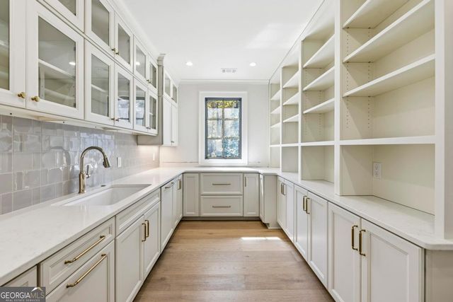 136 Barrington Hall Drive, Eatonton, GA 31024