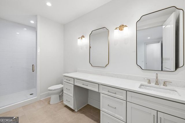 136 Barrington Hall Drive, Eatonton, GA 31024