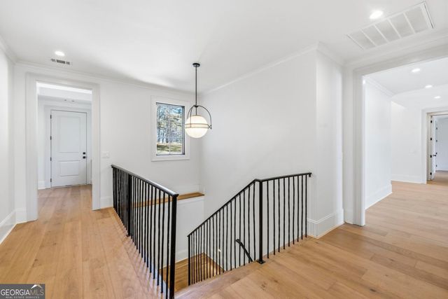 136 Barrington Hall Drive, Eatonton, GA 31024