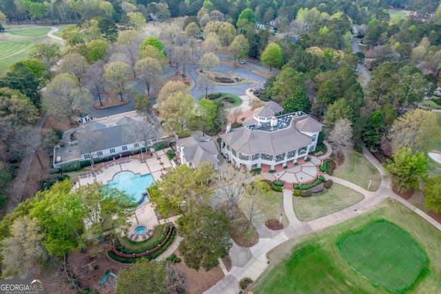 136 Barrington Hall Drive, Eatonton, GA 31024