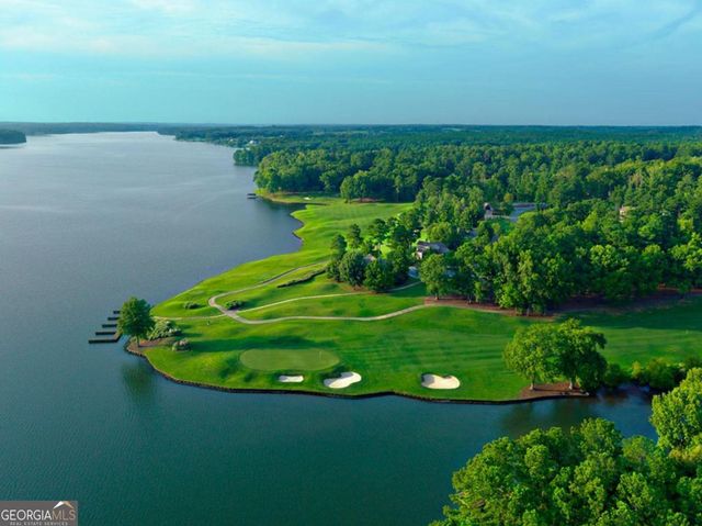 136 Barrington Hall Drive, Eatonton, GA 31024