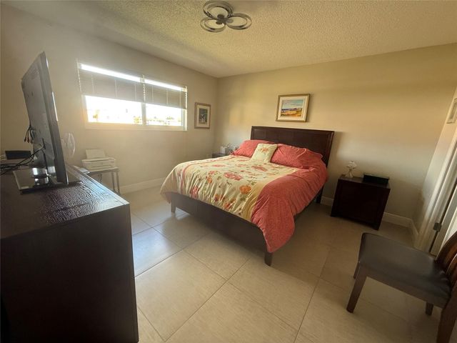 2791 N Pine Island Road 302, Sunrise, FL 33322